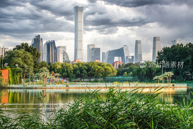 阴天乌云北京国贸CBD建筑群