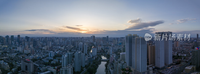 成都地标熊猫塔339电视塔夏天夕阳航拍