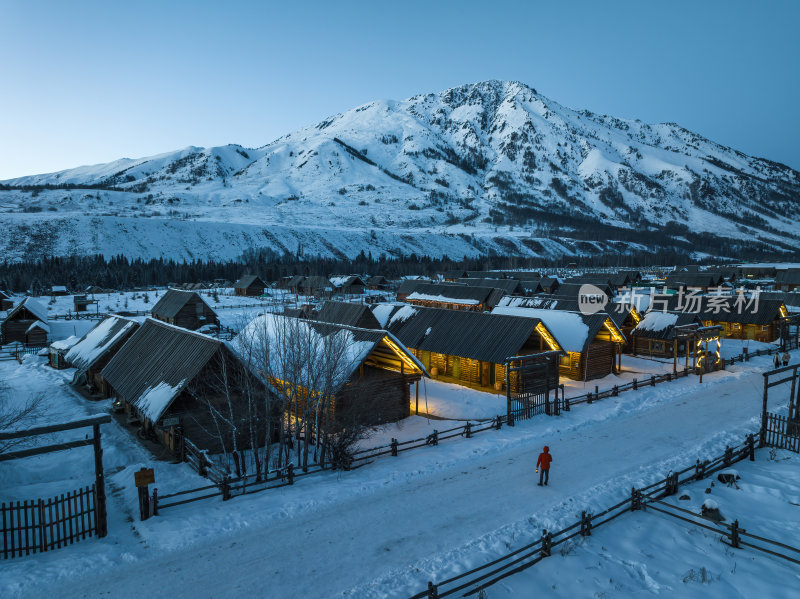 新疆北疆阿勒泰喀纳斯冬季雪景童话世界航拍