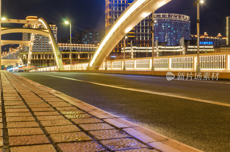 福建省福州的解放大桥夜景