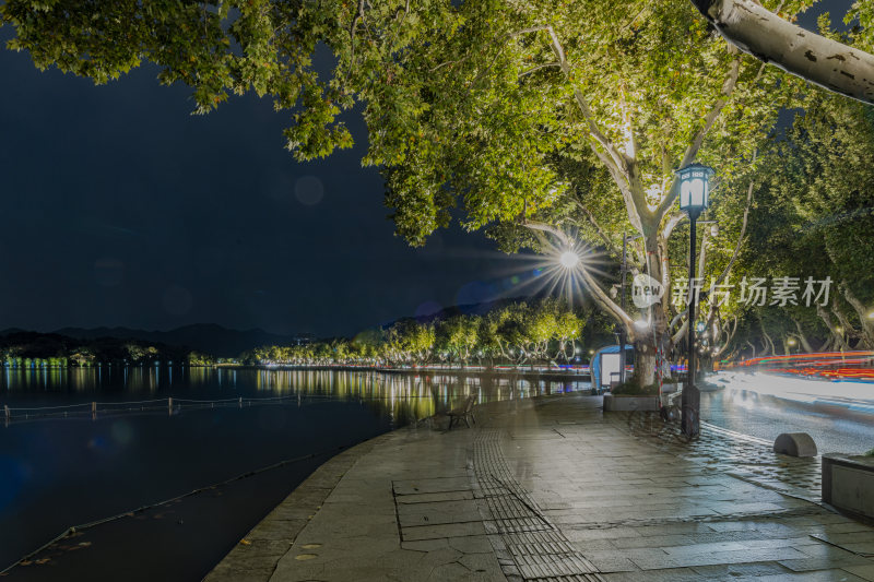 杭州西湖断桥景点夜景