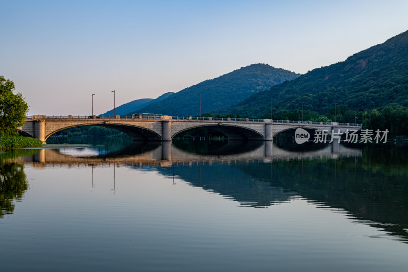 无锡长广溪石塘桥景观