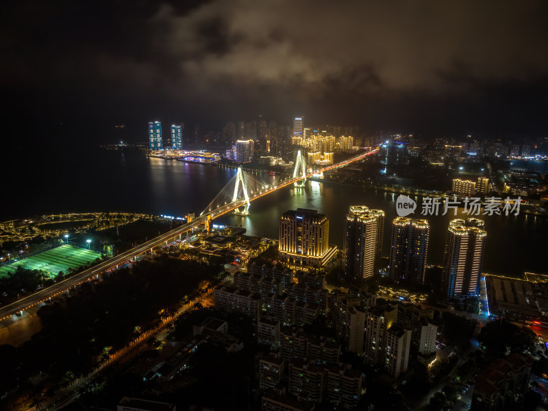 海南海口海滨新城城市车水马龙夜景灯光航拍