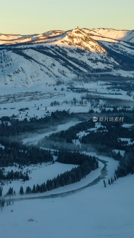 新疆北疆阿勒泰喀纳斯冬季雪景童话世界航拍