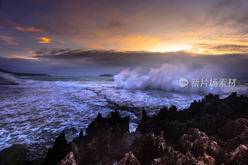 大海浪花巨浪浪潮汹涌海浪波涛汹涌