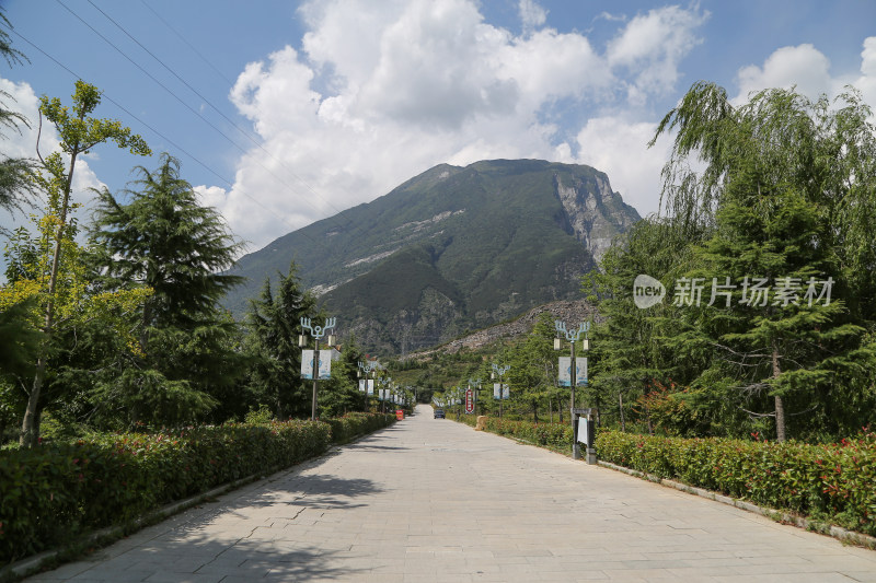 四川阿坝州叠溪镇的风景