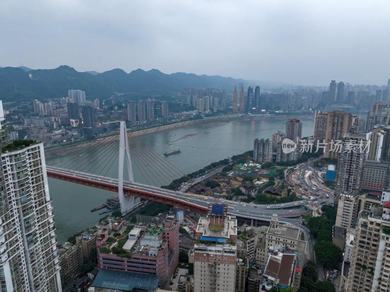 重庆朝天门来福士办公楼商场日落夜景航拍