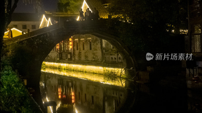 绍兴仓桥直街江南水乡夜景