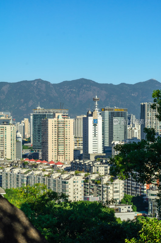 福州乌山风景区城市观景台俯瞰城市风光