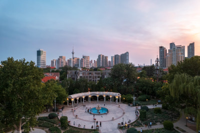 天津五大道文化旅游景区城市建筑日落风光