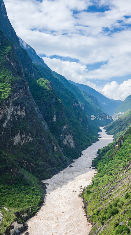 丽江虎跳峡高路徒步线