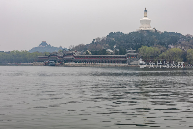 北京北海公园白塔建筑景观