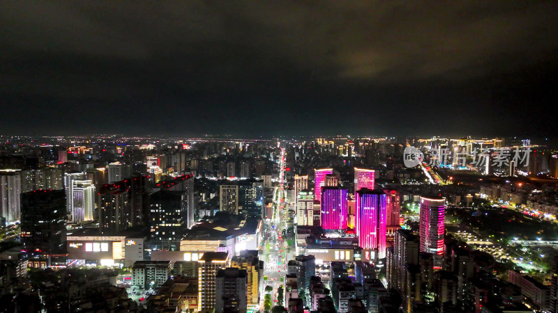 广东汕头龙湖区城市夜景灯光航拍