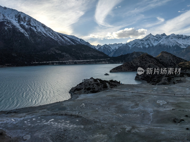 西藏昌都然乌湖来古雪山冰湖高空航拍