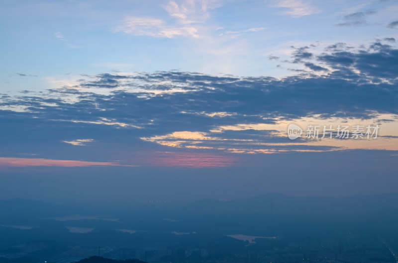 深圳羊台山公园夕阳晚霞火烧云自然风光