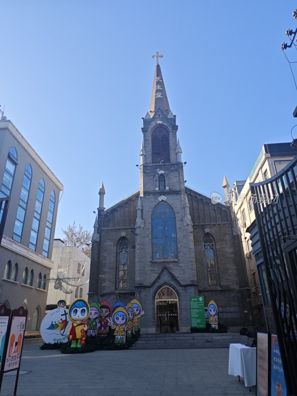 欧式风格天主教堂外观