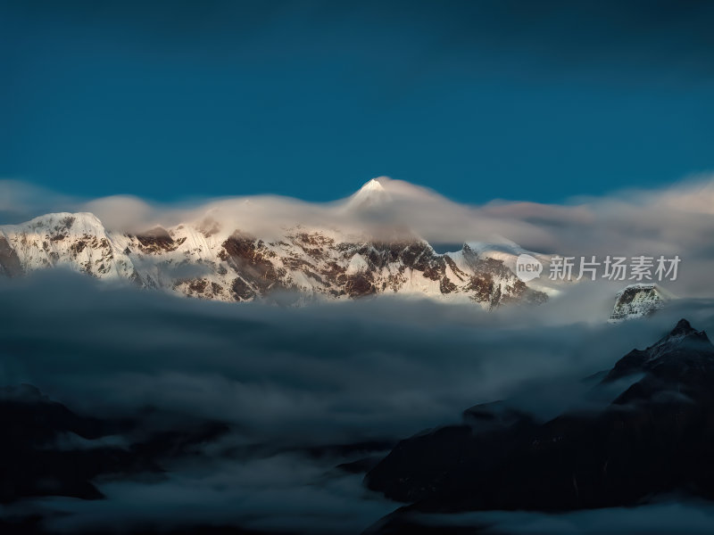 西藏林芝索松村南迦巴瓦峰雪山航拍