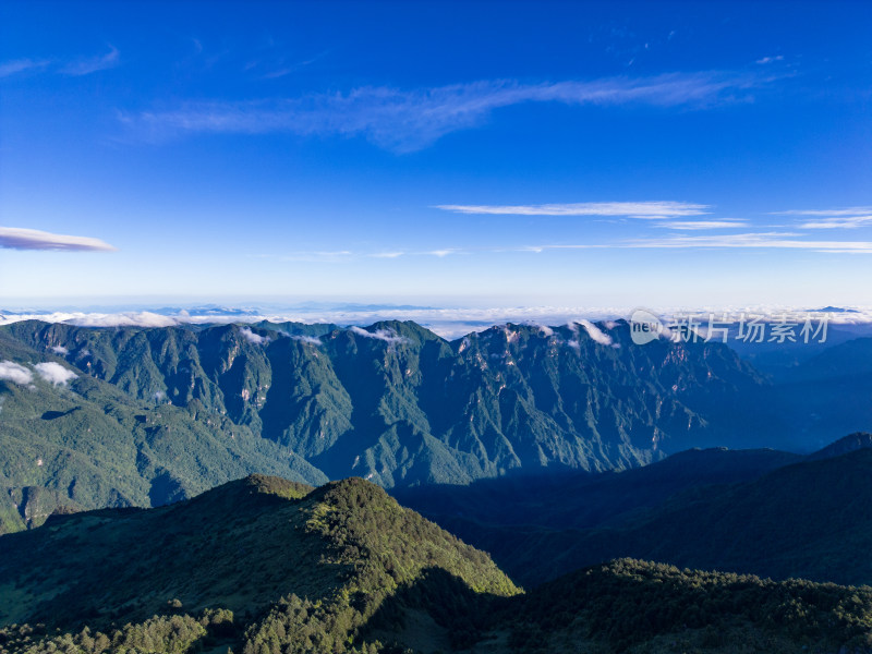 湖北神农架5a景区云海航拍