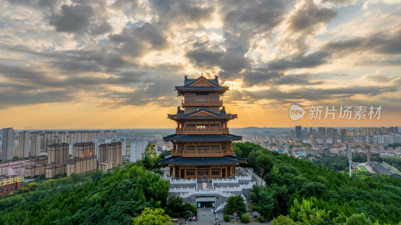 枣庄薛城临山阁夕照