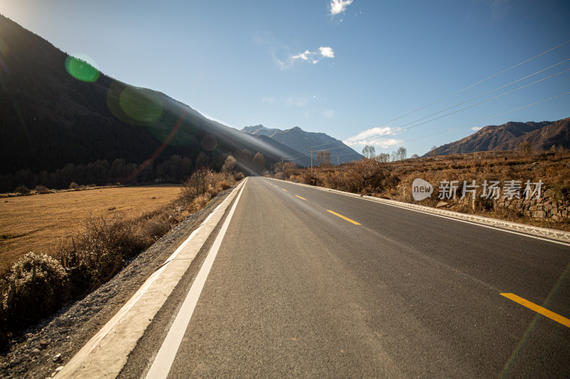 高原上的公路