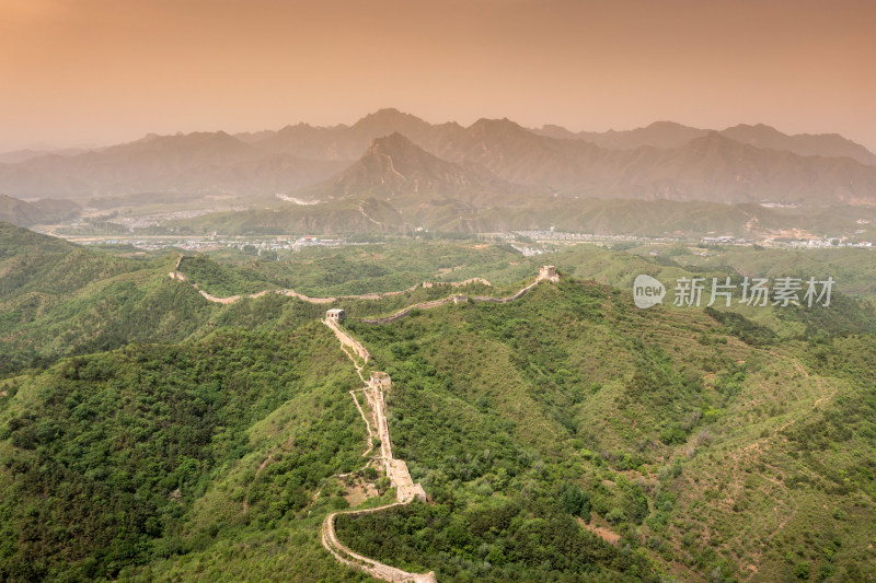 航拍北京蟠龙山长城