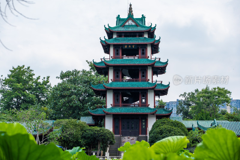 成都新都区宝光桂湖文化旅游区天香园云外楼