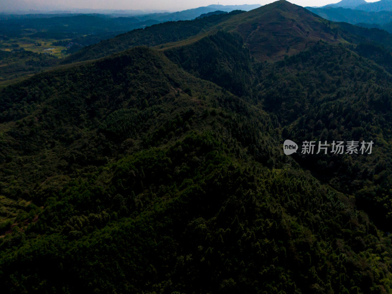 南方丘陵山川地貌航拍