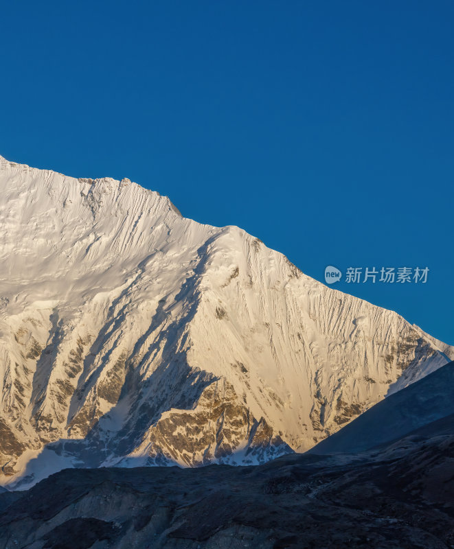 西藏日喀则珠峰东坡嘎玛沟喜马拉雅山脉航拍