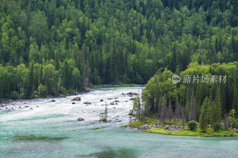 夏季新疆阿勒泰喀纳斯神仙湾自然风光