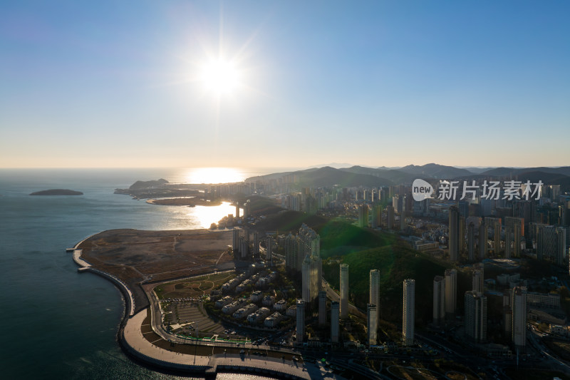 大连星海湾跨海大桥与城市全景