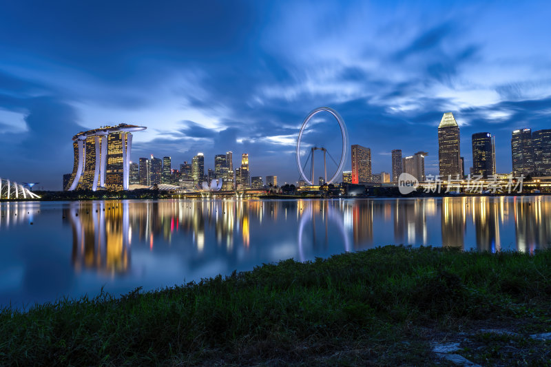 新加坡滨海湾金沙海滨奥林匹克蓝调夜景