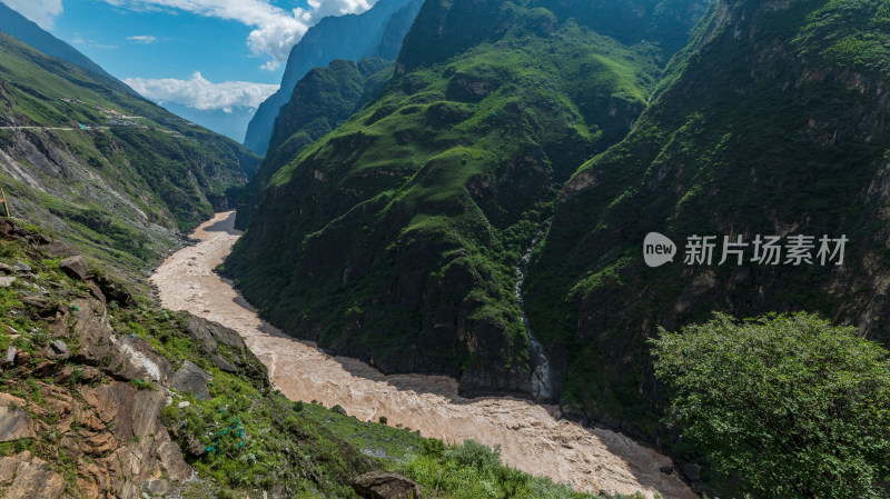 丽江虎跳峡高路徒步线