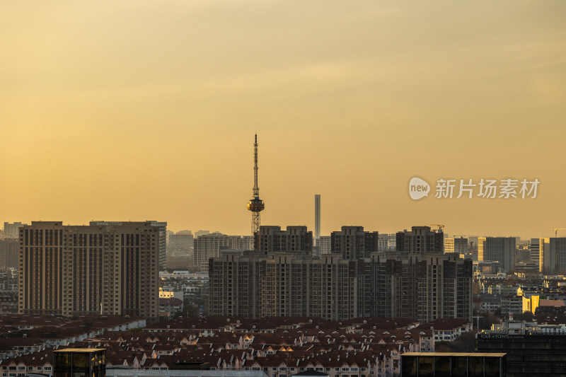 上海嘉定区电视塔傍晚