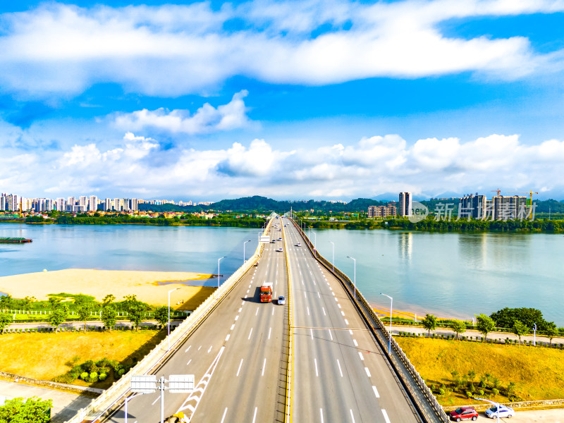 航拍广东清远城市地标建筑