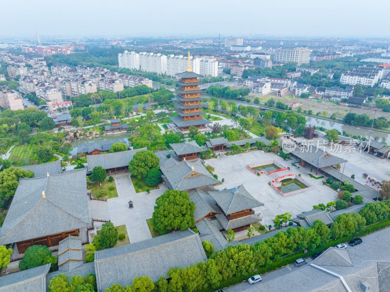 航拍上海宝山寺佛教寺院自然风光