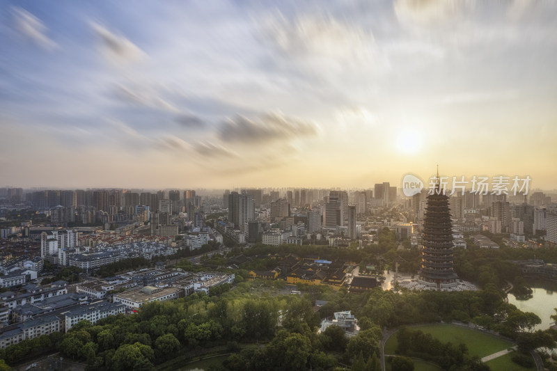 江苏省常州市红梅公园天宁寺航拍