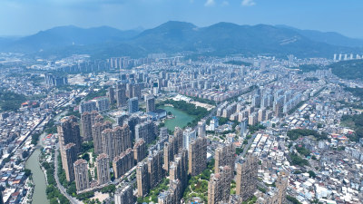 福州长乐区城市建筑风光航拍长山湖公园风景