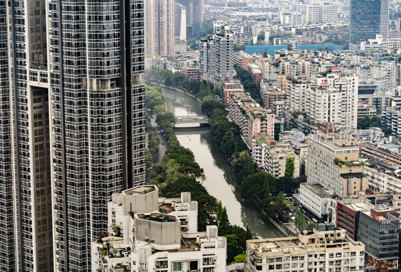 俯瞰成都地标太古里的全景图