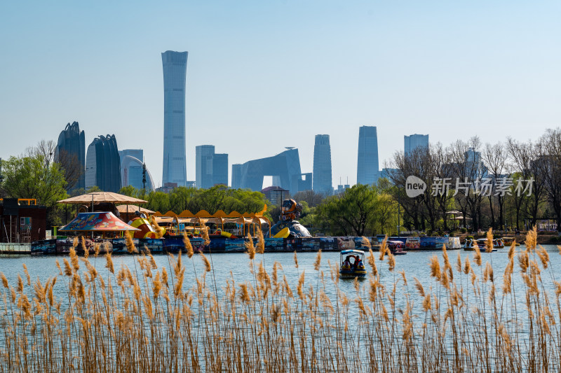 北京城市风光湖边景致