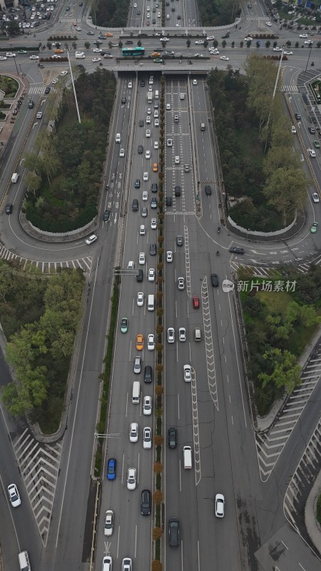 城市道路车流鸟瞰图