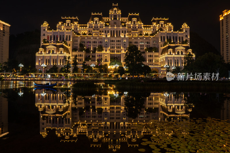 贵州贵阳花果园白宫夜景