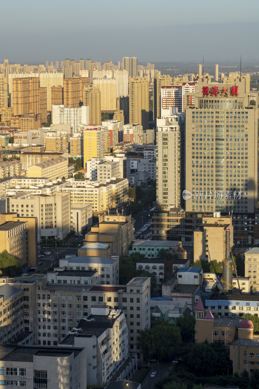 哈尔滨夜景地标性建筑龙塔