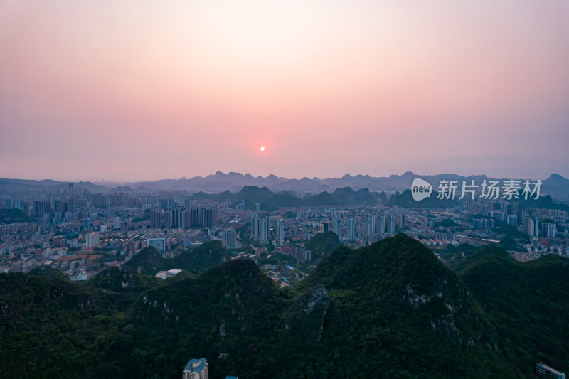 广西柳州城市风光航拍图