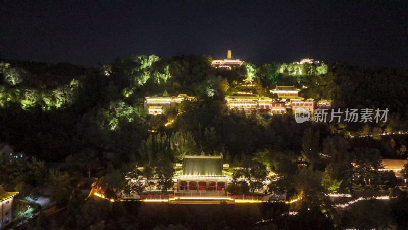 甘肃兰州中山桥白塔公园夜景航拍图