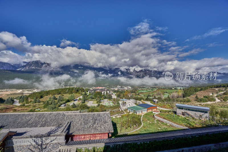 云南丽江金茂璞修雪山酒店