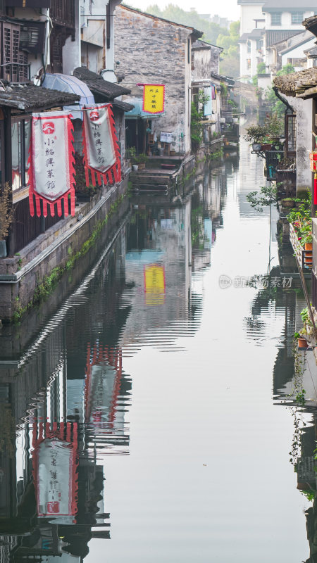 绍兴仓桥直街江南水乡风景