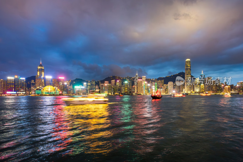 中国香港维多利亚港夜景