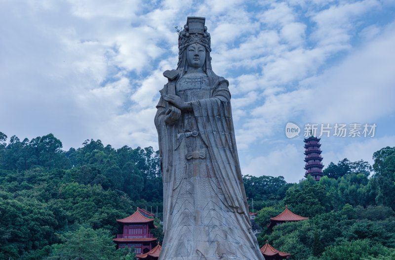 广州南沙天后宫景区广场天后圣像雕塑