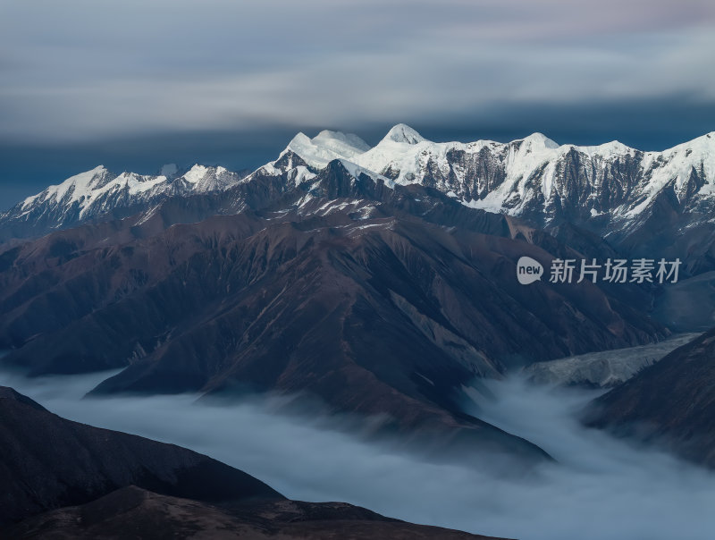 四川甘孜州子梅垭口云海贡嘎雪山高空航拍