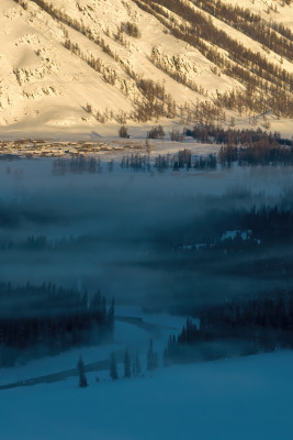 新疆北疆阿勒泰喀纳斯冬季雪景童话世界航拍